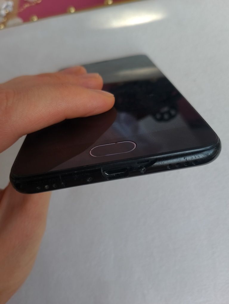 Продам Meizu m5c