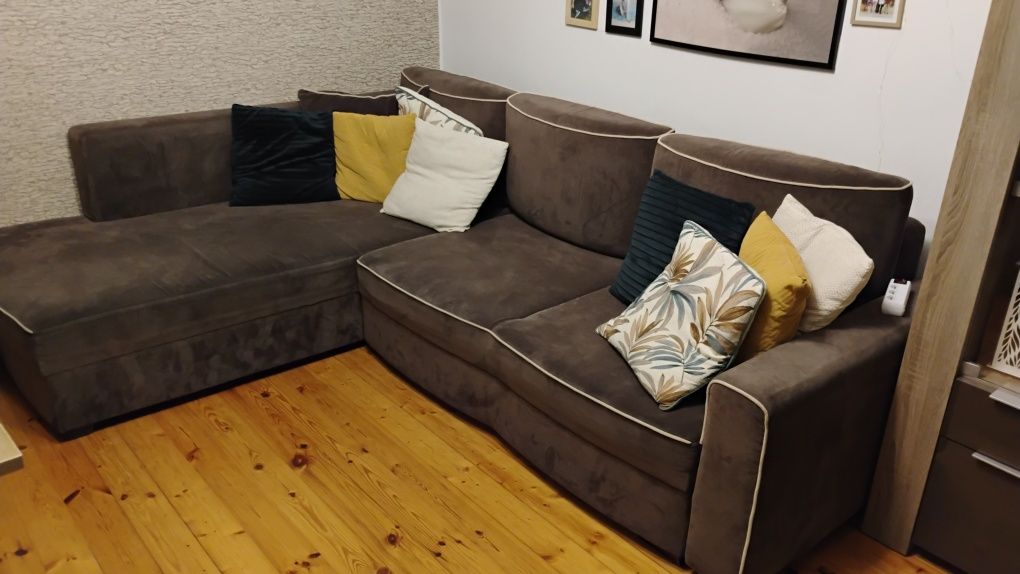 Narożnik duża kanapa rozkładana salon
