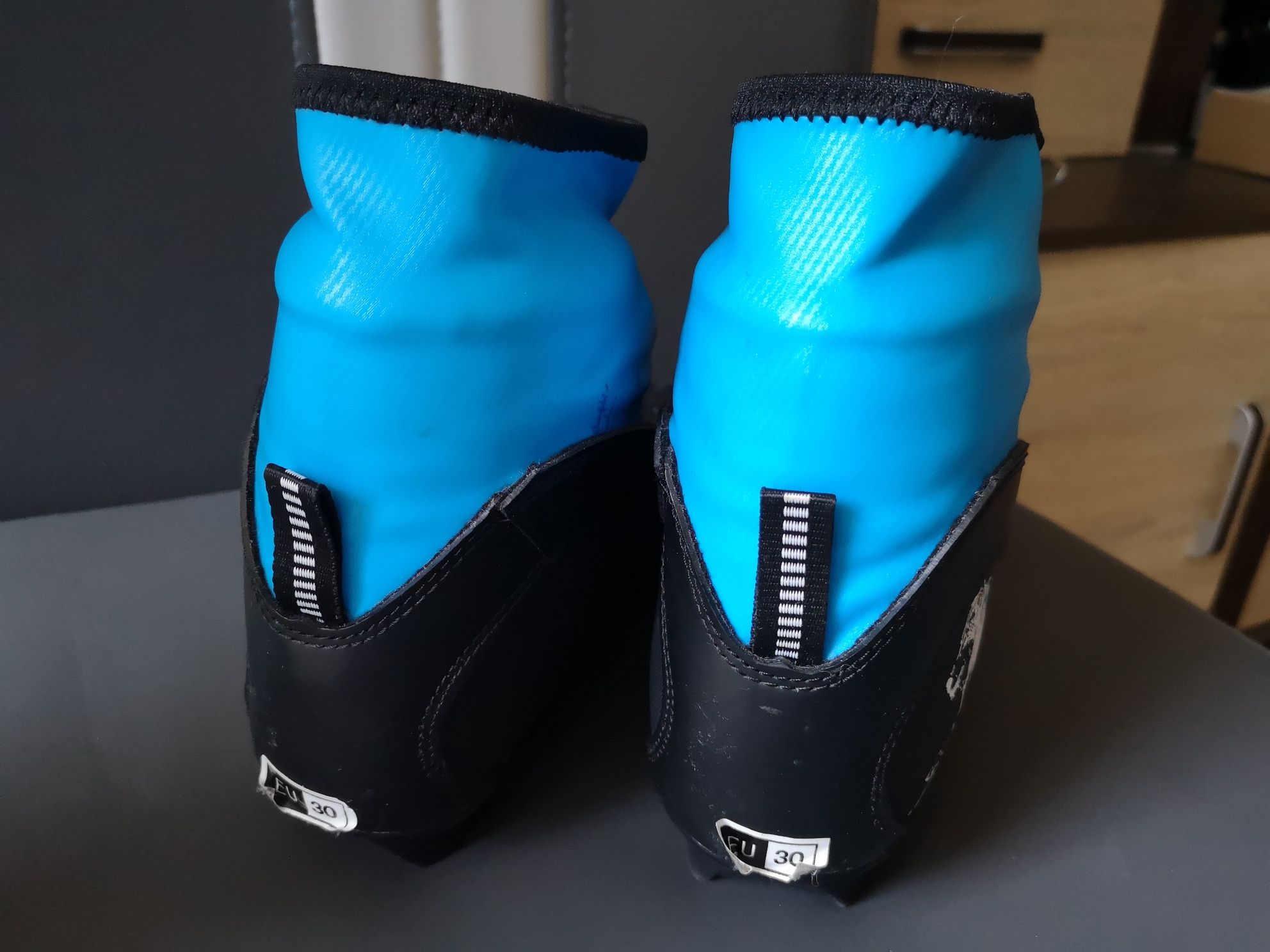 Buty do nart biegowych Rossignol Snow flake r. 30, w. 18,5 cm
