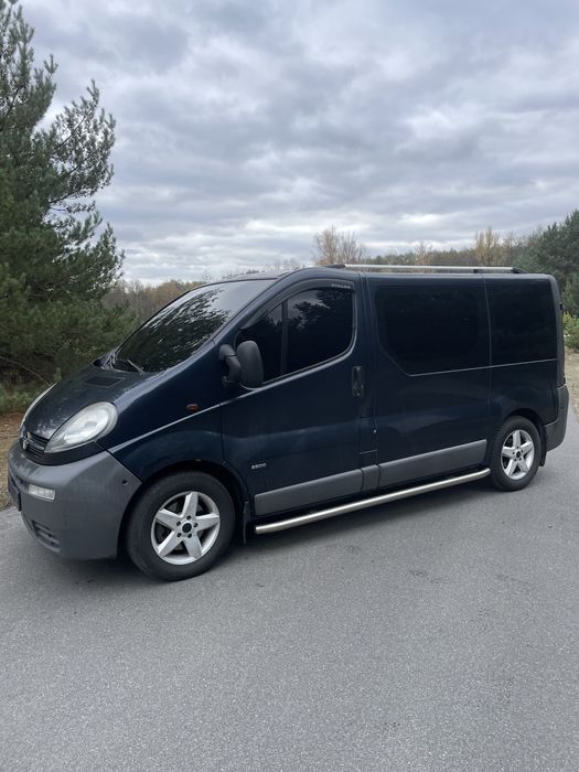 Продам Opel Vivaro