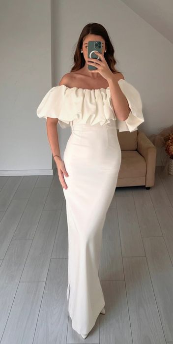 Sukienka ślubna hiszpanka