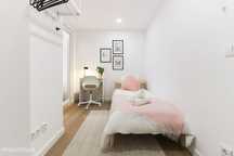 730553 - Quarto com cama de solteiro em...