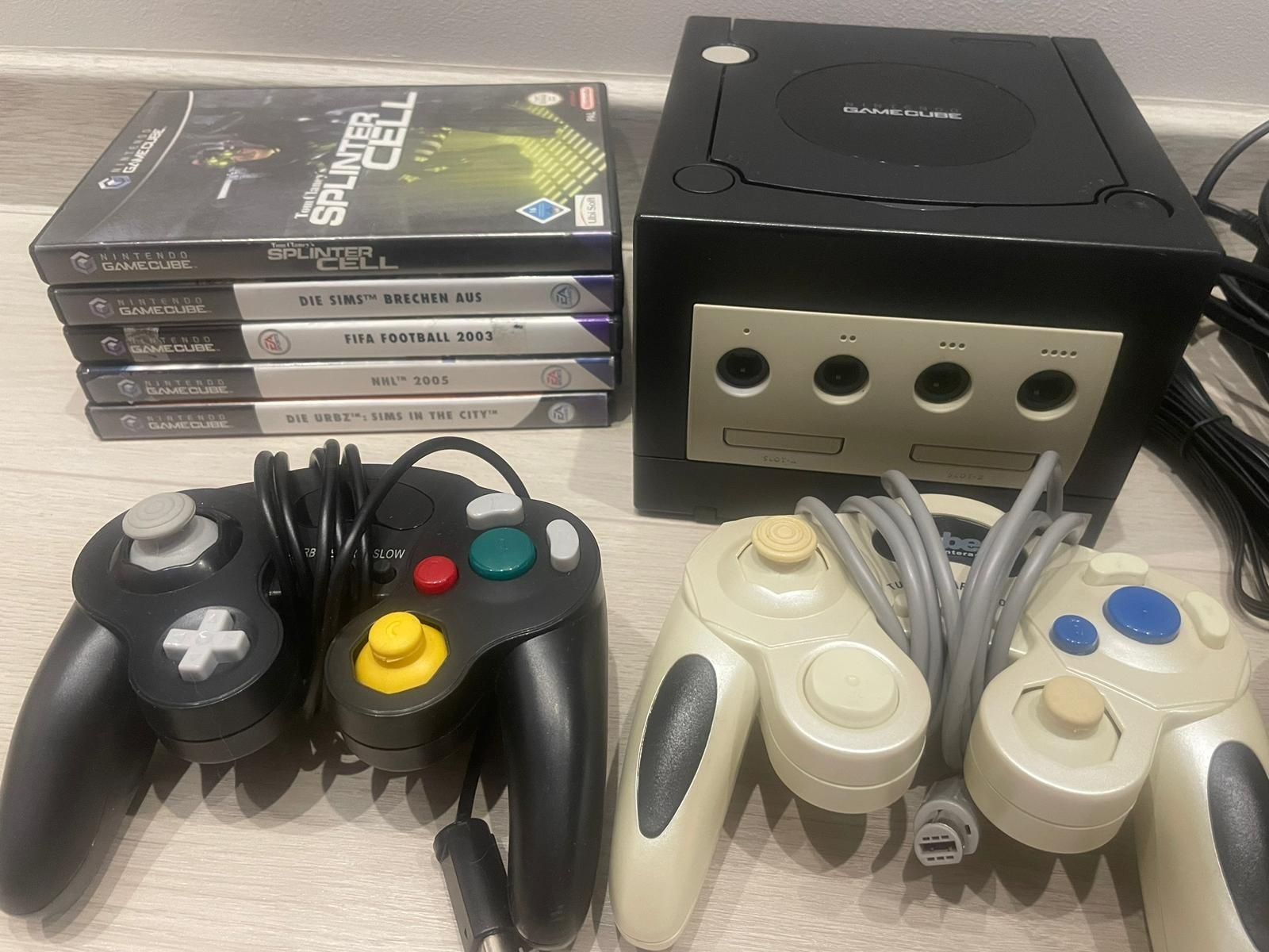 Nintendo Gamecube + 3xpady + 5xgry