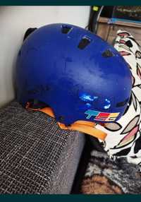 Kask tsg z nausznikami