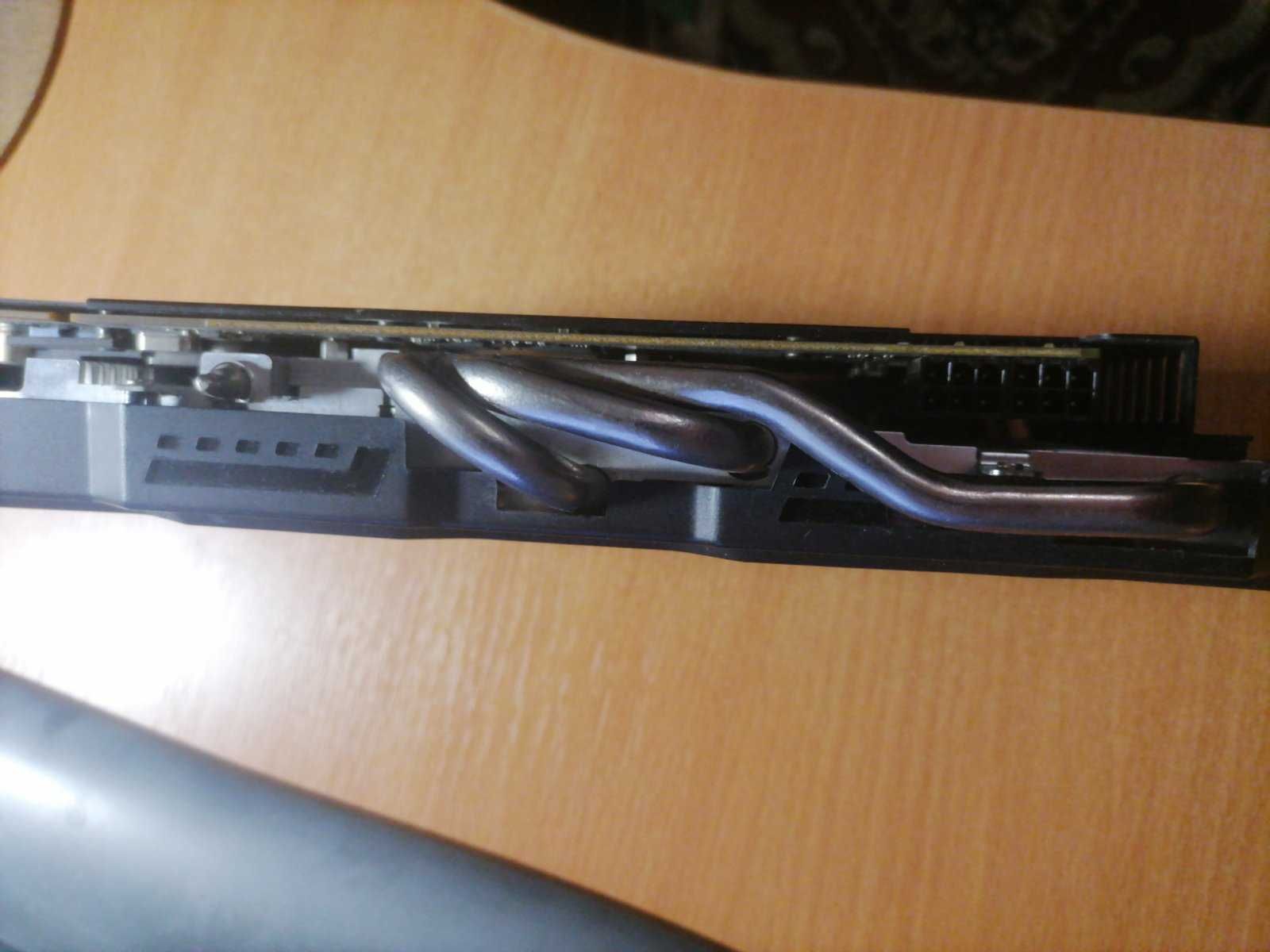 ASUS GTX 670 4gb