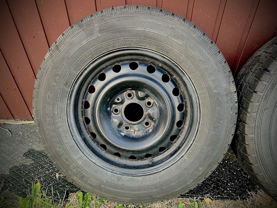 Koła / Opony zimowe FALKEN 225/65/16, Felgi 5x127 (Dodge, Chrysler)