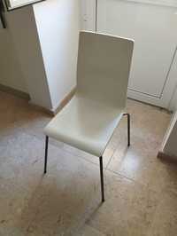 Cadeira branca IKEA