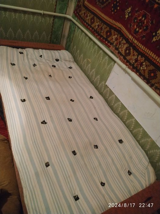 Матрацы ватные и перина б/