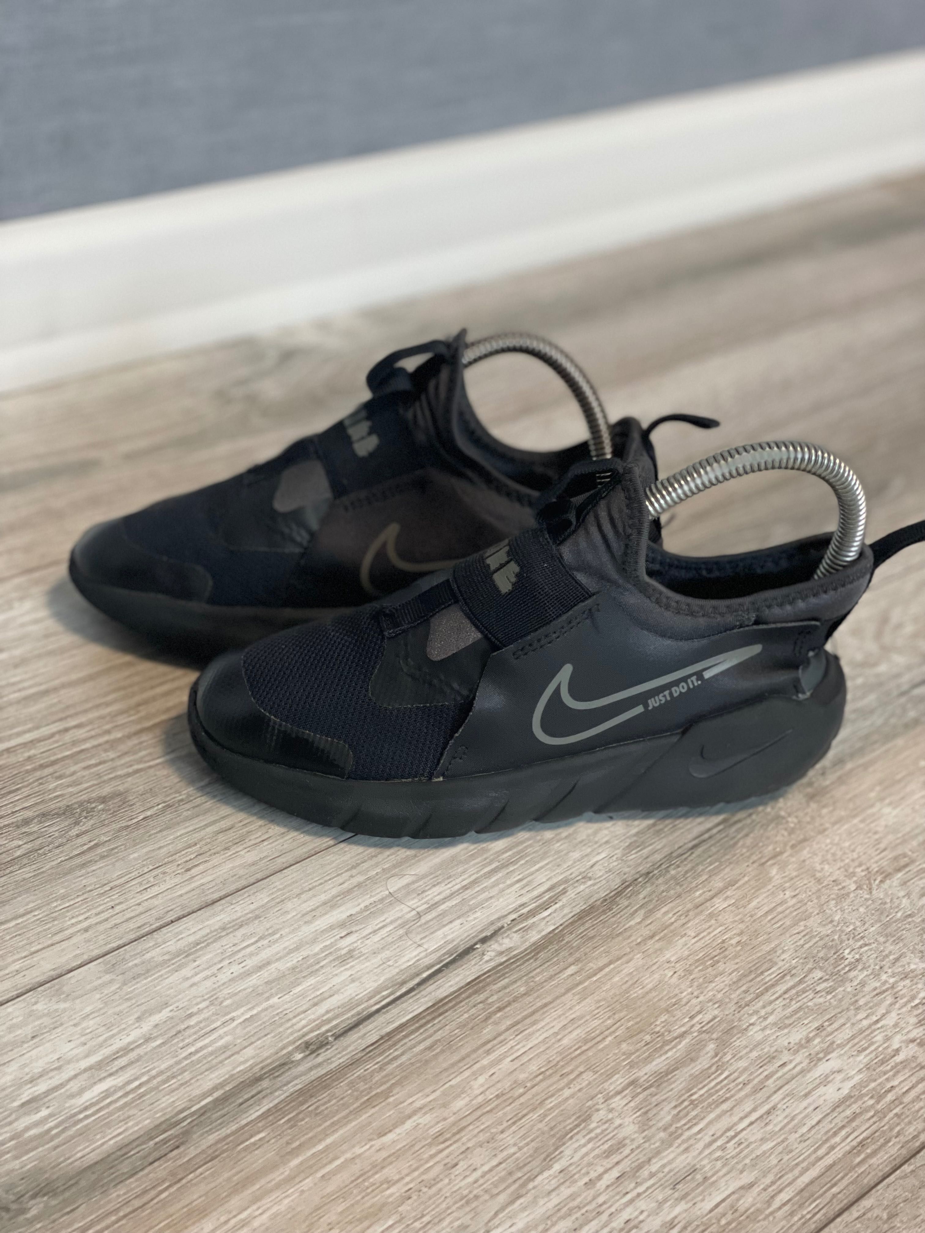 Кросівки Nike Flex RUNNER 2