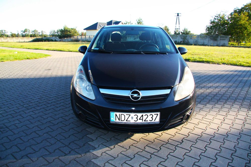 opel corsa / Salon Polska / 5 drzwi / klimatyzacja / mały przebieg