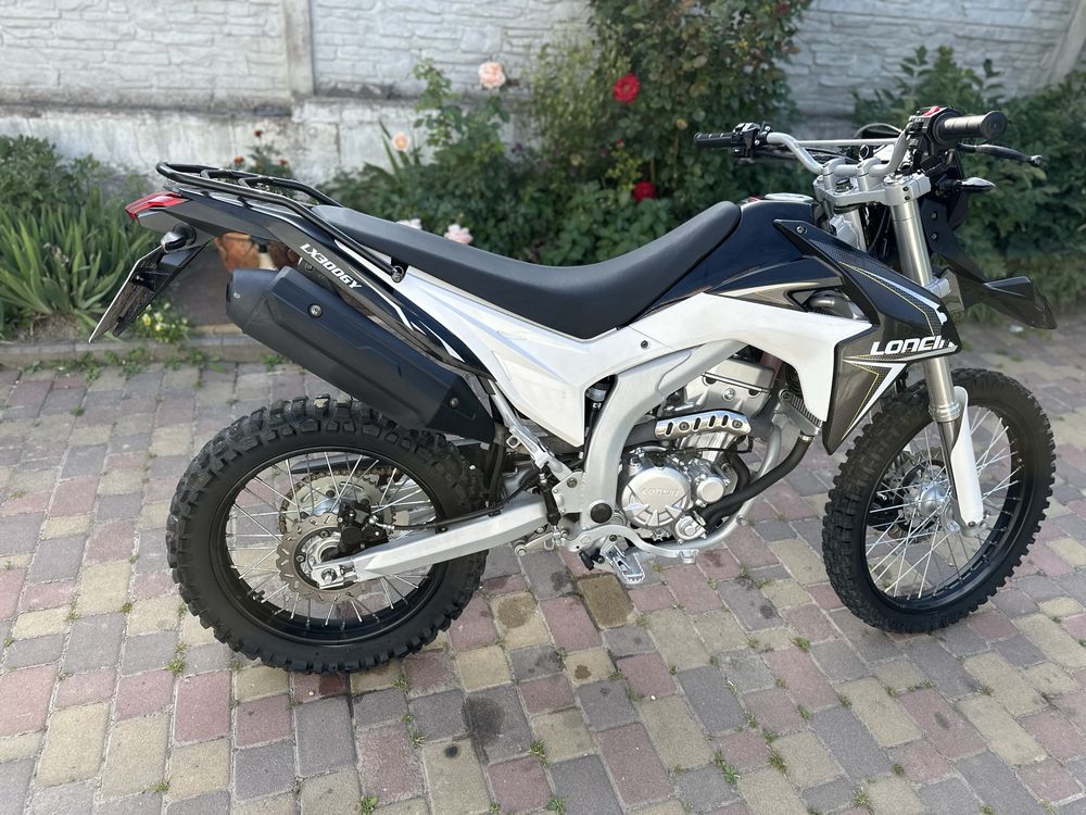 Мотоцикол Lonkin lx300