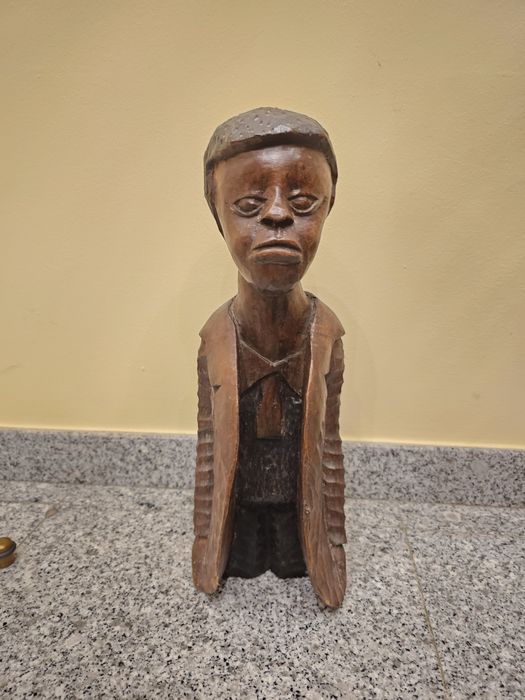 Busto africano (Moçambique)