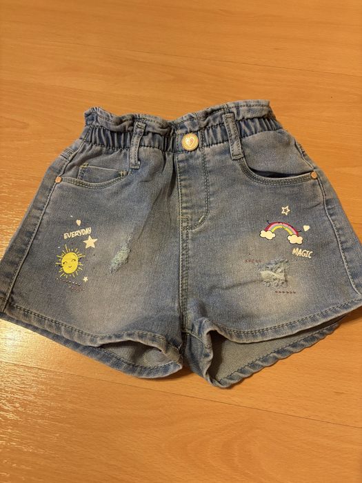 Świetne spodenki dla dziewczynki r. 116
