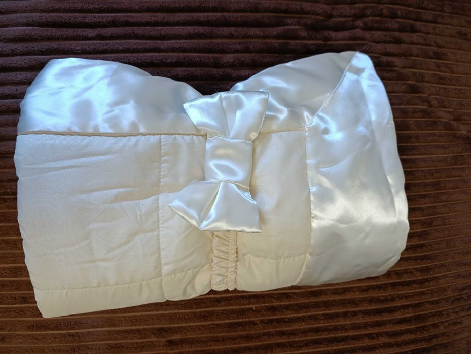 Конверт на виписку, як для дівчинки так і для хлопчика. Новий.