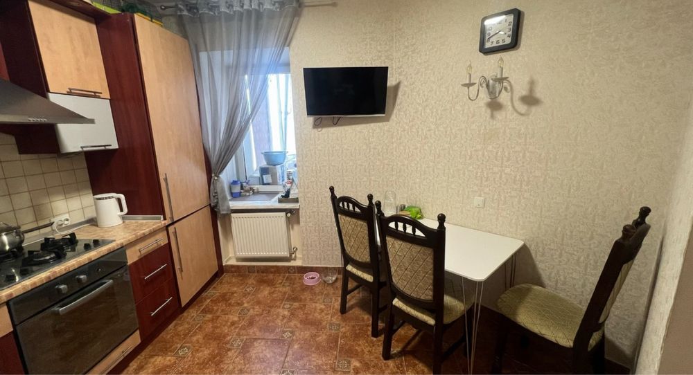 Продаж 3-кімнатної, дворівневої квартири у Луцьку