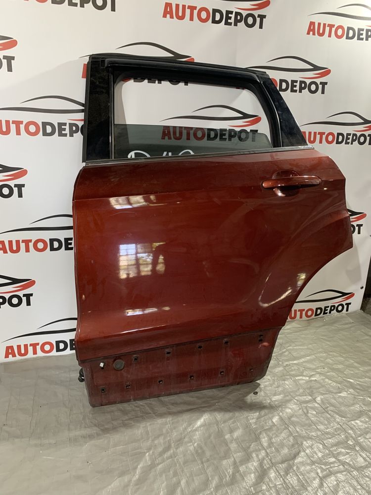 Дверка двери дверь Ford Escape MK 3