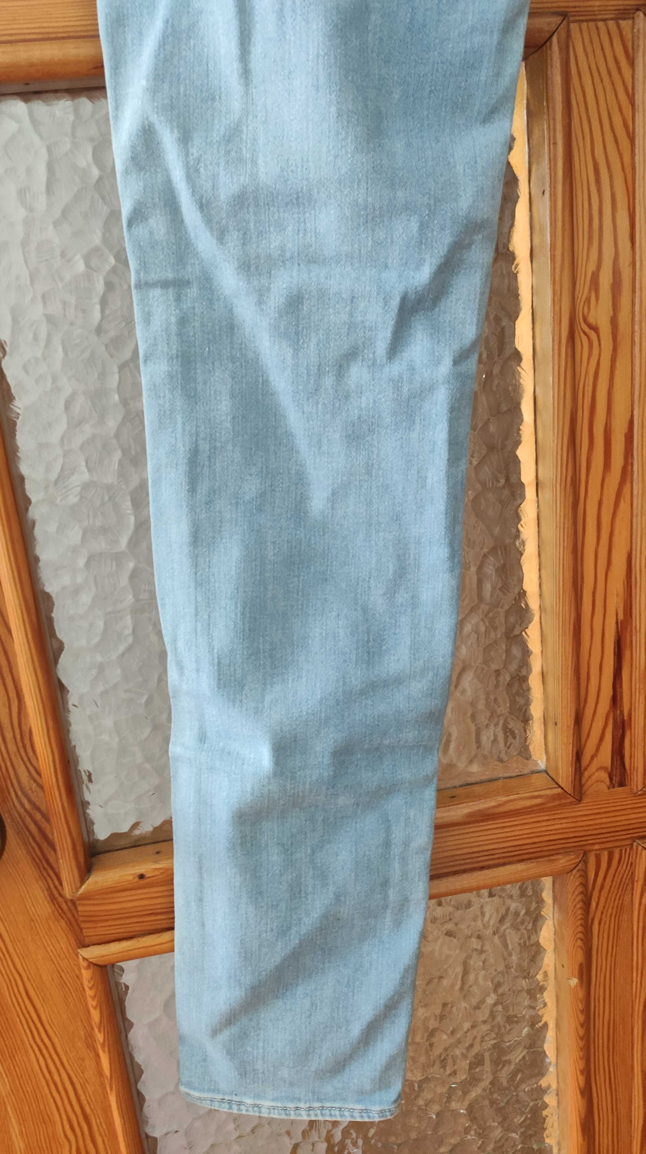 Wrangler jeansy Blue Corynn damskie W26 L30 nowe