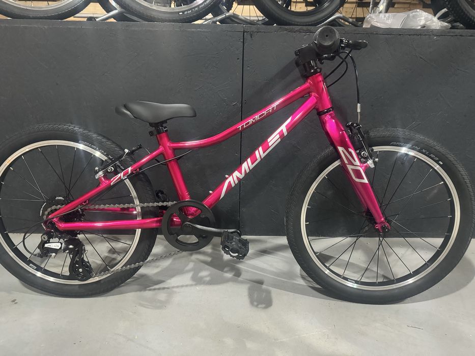 Rower 20 Amulet Tomcat 2025 lekki 8 kg