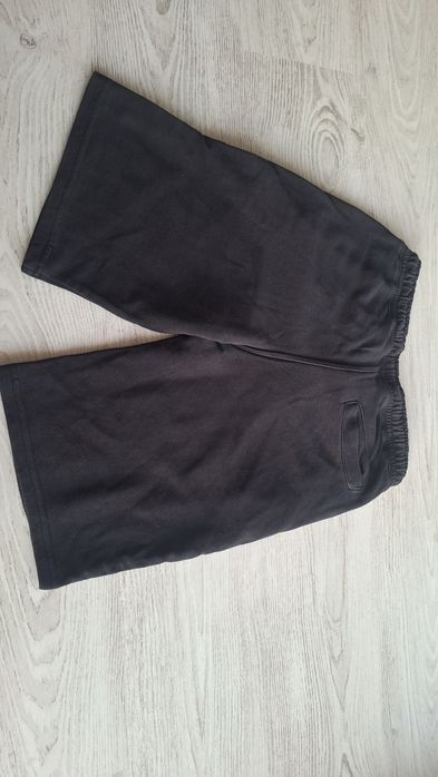 Calções desportivos pretos