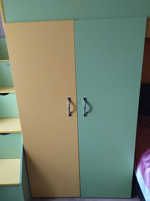 Срочно! Мебель в детскую комнату