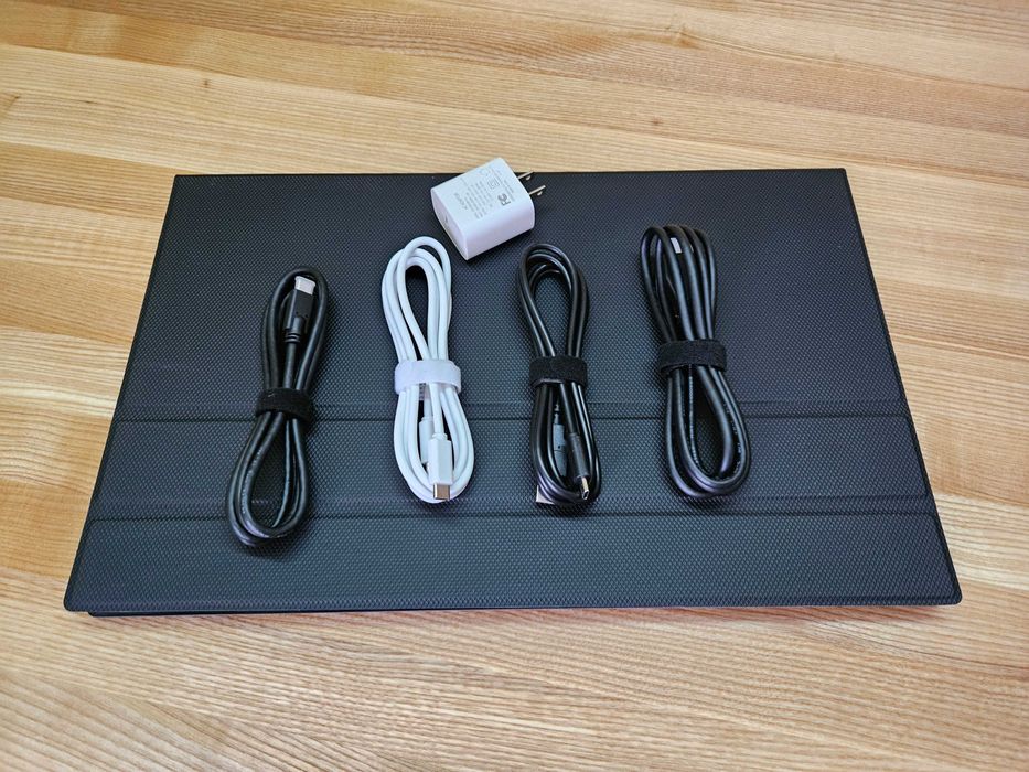 Портативный монитор ZSCMALL 17,3" 4K|IPS|USB C|HDMI