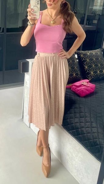 Bluzka z kokardami na plecach River Island, crop top, wiskoza, elastan