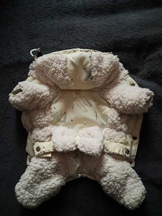 Одежда для маленьких собак.