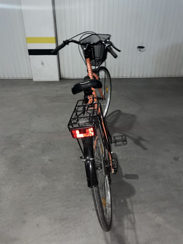 Bicicleta berg semi-nova