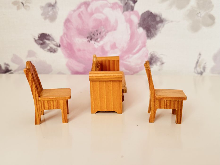 Drewniane mebelki lundby, sofa krzesło, meble do domku dla lalki