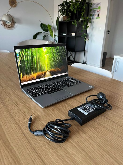 Dell Precision 3551 i7-10875H 8C 16GB 512SSD NVIDIA P620 4GB Rok Gwar!