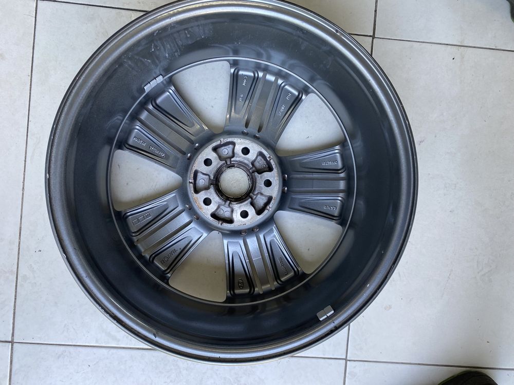 Felgi 18 Hyundai 5x114,3 ET51 6,5J ix35 Santa-Fe Tucson