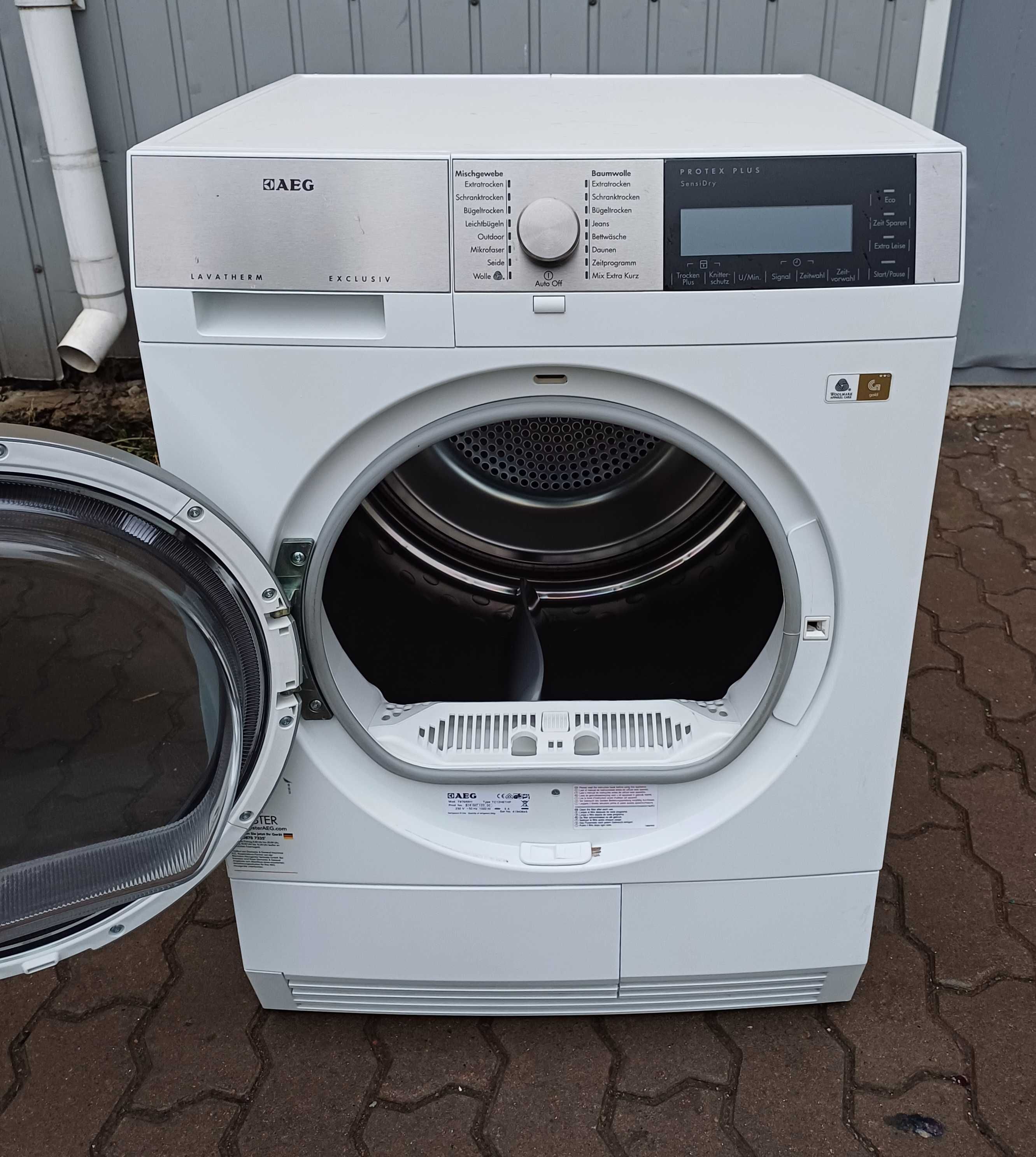 Сушильна машина сушарка на 8кг тепловий насос AEG T97685IH Germany