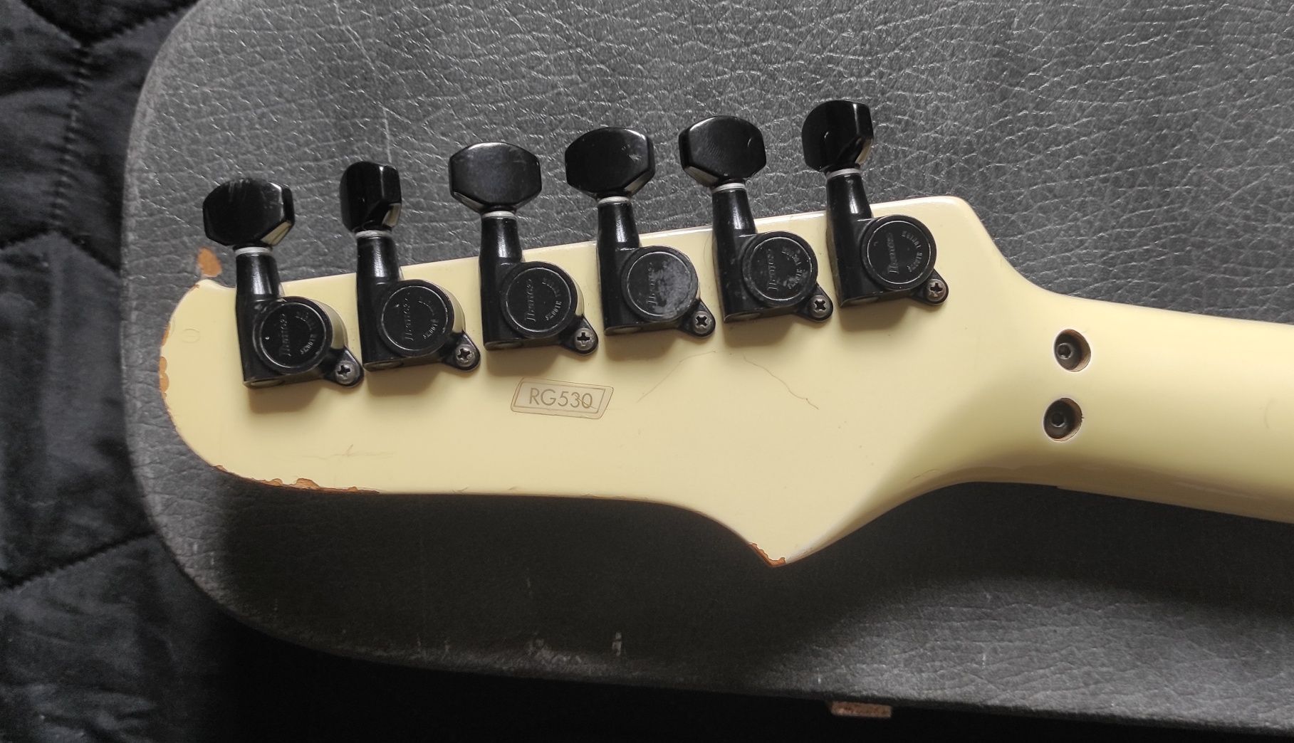 Gitara elektryczna Ibanez Roadstar II RG530