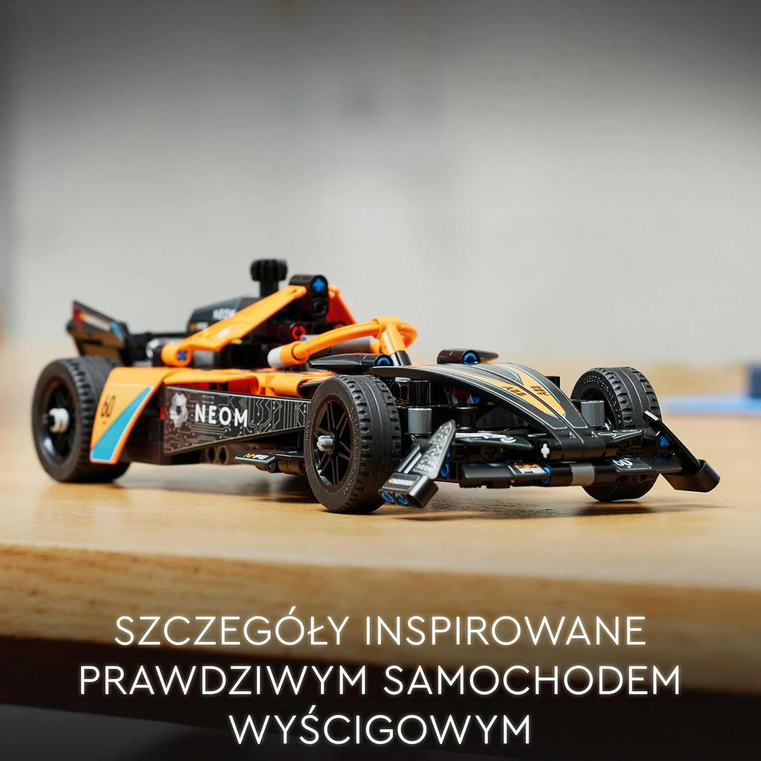 Nowy LEGO Technic NEOM McLaren Formula E Race Car 42169
