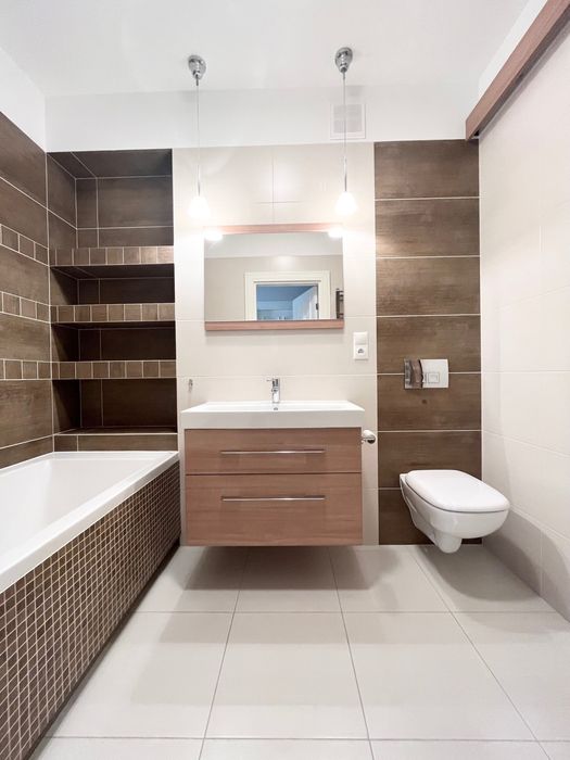 2 pokoje / 2 szafy / duży balkon / parking / piwnica /Winogrady/Sołacz