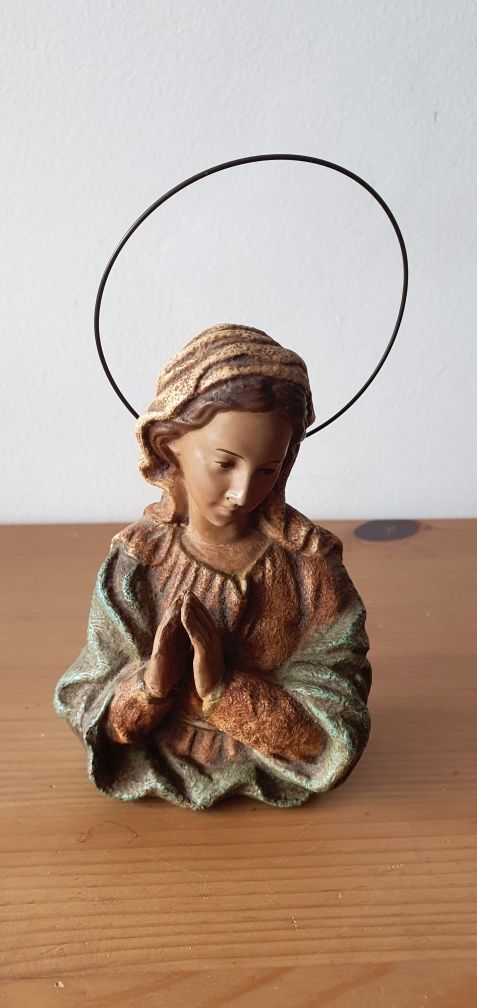 Estatueta de Nossa Senhora