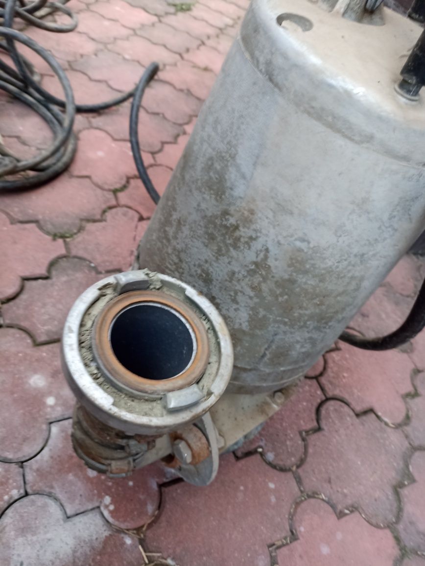 Pompa do wody flyght  7.5hp 5.6 kw