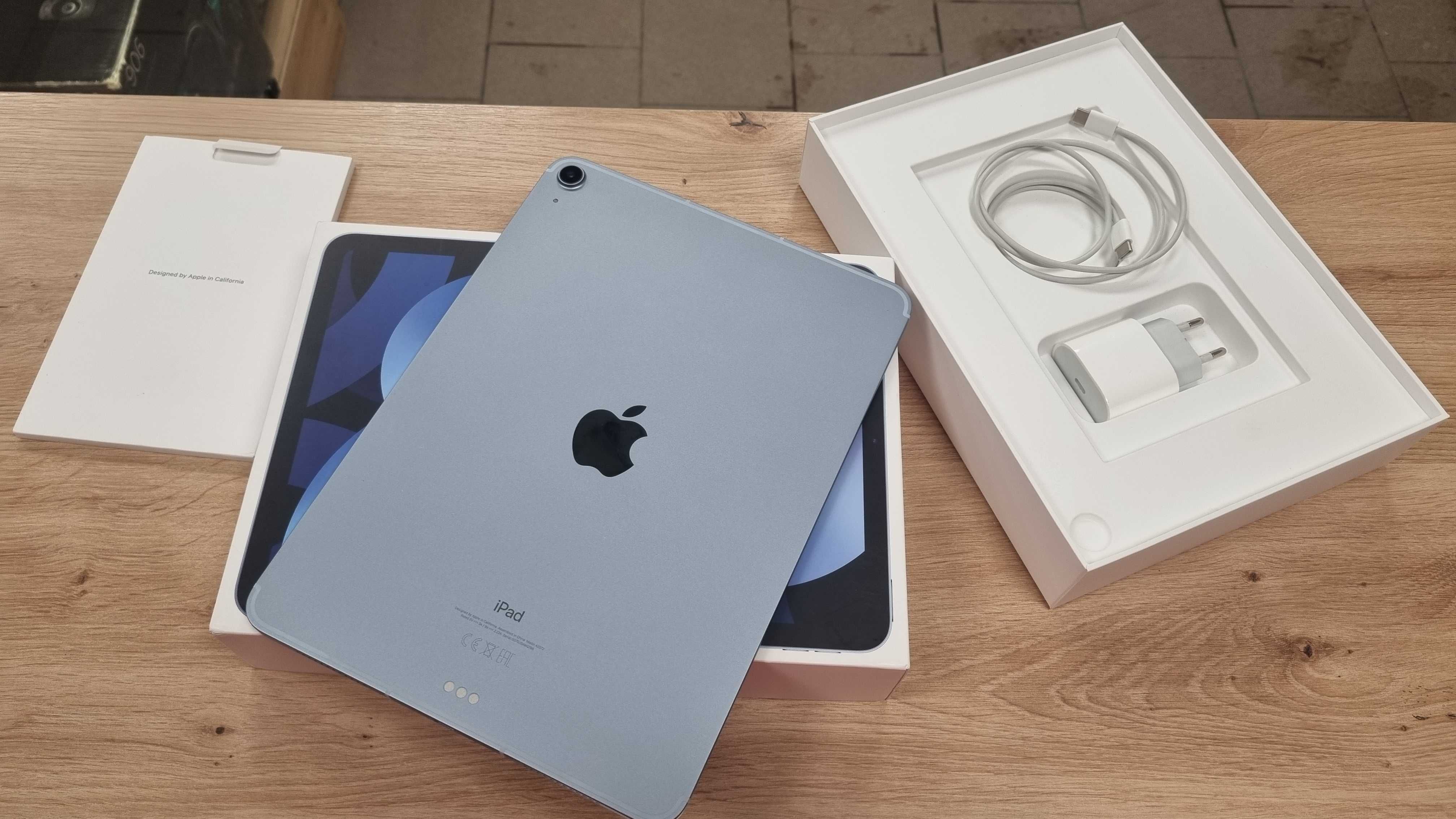 iPad Air (4. gen) Wi-Fi + Cellular - Lombard Central Łódź Tatrzańska