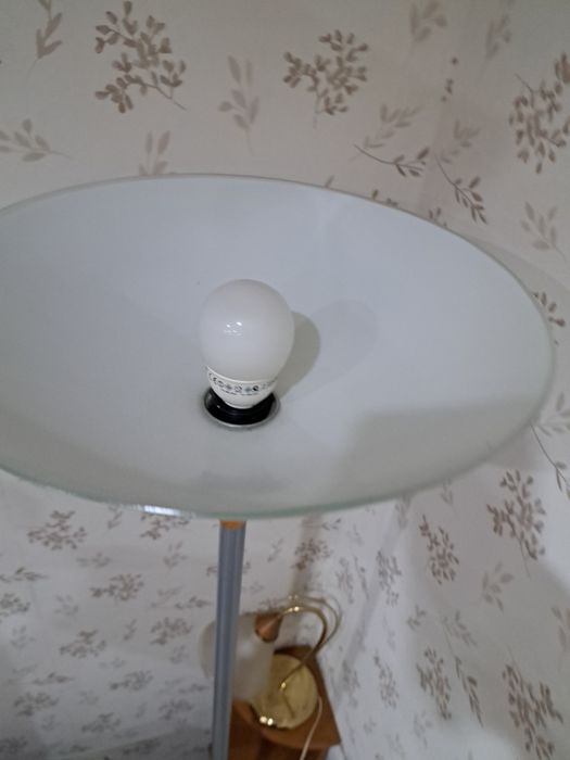 Lampa podłogowa 2 funkcyjna ikea że sciemniaczem