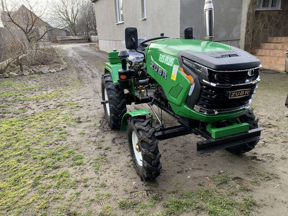 Мототрактор Зубр Т25 плюс