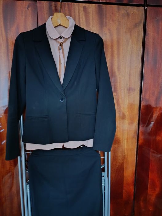 Костюм женский с блузой