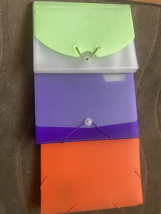 Nowe teczki na dokumenty a4-3 sztuki