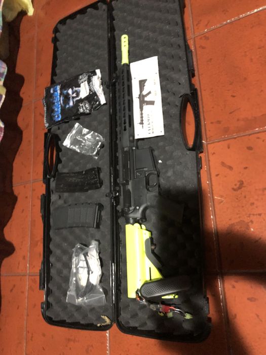 Airsoft - Classic Army CA4 KM10  AEG