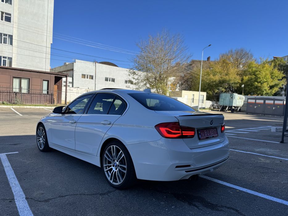 Продам BMW F30 330i b46