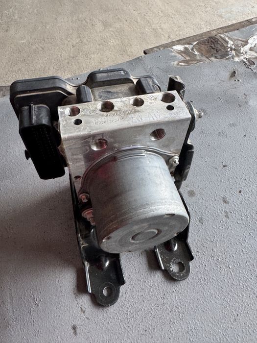 Насос блок ABS 2.0TDI Crafter Man TGE 2016-2025 2N0907379E