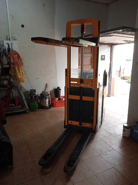 Wózek elektryczny jungheinrich