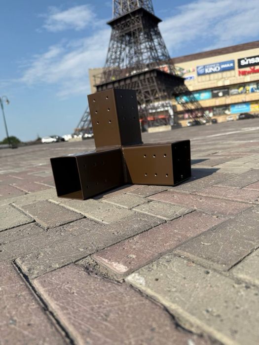 Зʼєднувач кутовий для бруса під кутом 90" градусів