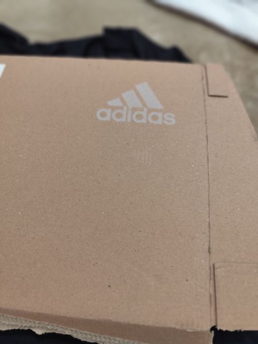 T shirt adidas nova L