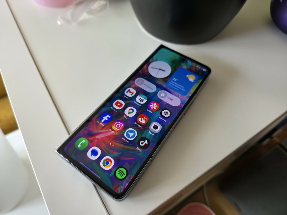 Samsung Galaxy Z Fold4 512 GB + Galaxy Buds FE