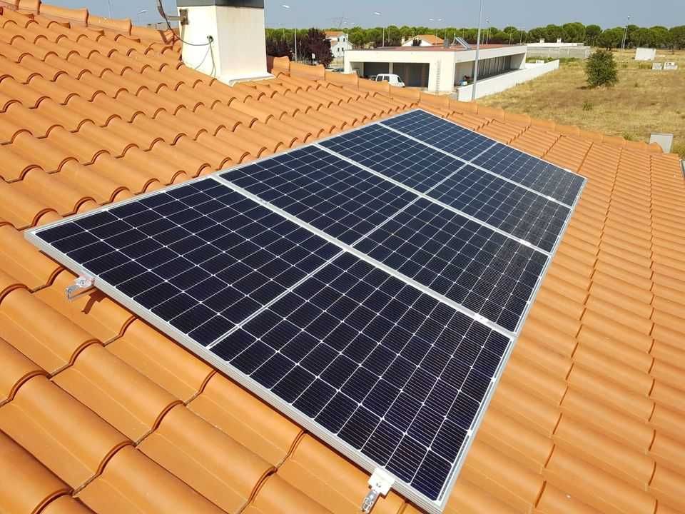 Painéis Solares Fotovoltaicos Chave na Mão